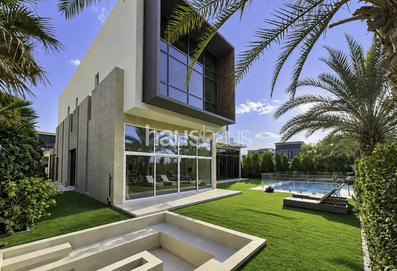 156893285 - Property Main Image