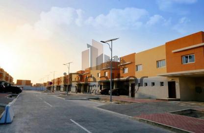Townhouse - 3 Bedrooms - 3 Bathrooms for rent in Manazel Al Reef 2 - Al Samha - Abu Dhabi