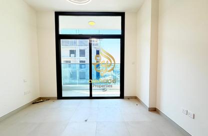Apartment - 1 Bedroom - 2 Bathrooms for rent in MAHG Building 2 - Liwan 2 - Dubai Land - Dubai Apartment - 1 Bedroom - 2 Bathrooms for rent in MAHG Building 2 - Liwan 2 - Dubai Land - Dubai