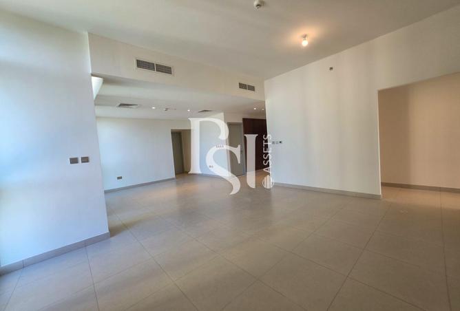 70670837 - صورة العقار 3