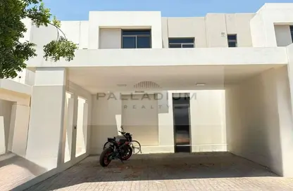 Villa - 3 Bedrooms - 4 Bathrooms for sale in Zahra Townhouses - Town Square - Dubai