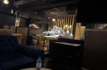 Shop - Studio - 2 for rent in Hamsah - Al Karama - Dubai
