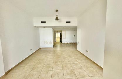 Apartment - 2 - 3 for rent in European - Canal Residence - Dubai Sports City - Dubai Apartment - 2 - 3 for rent in European - Canal Residence - Dubai Sports City - Dubai