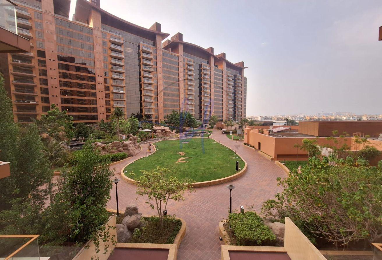 Luxury Property| Club & Vista Parking View| Vacant