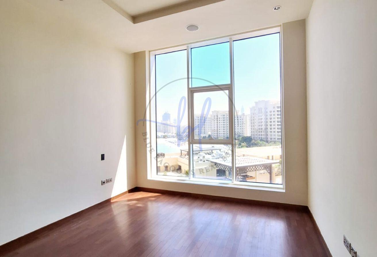 Luxury Property| Club & Vista Parking View| Vacant photo 6