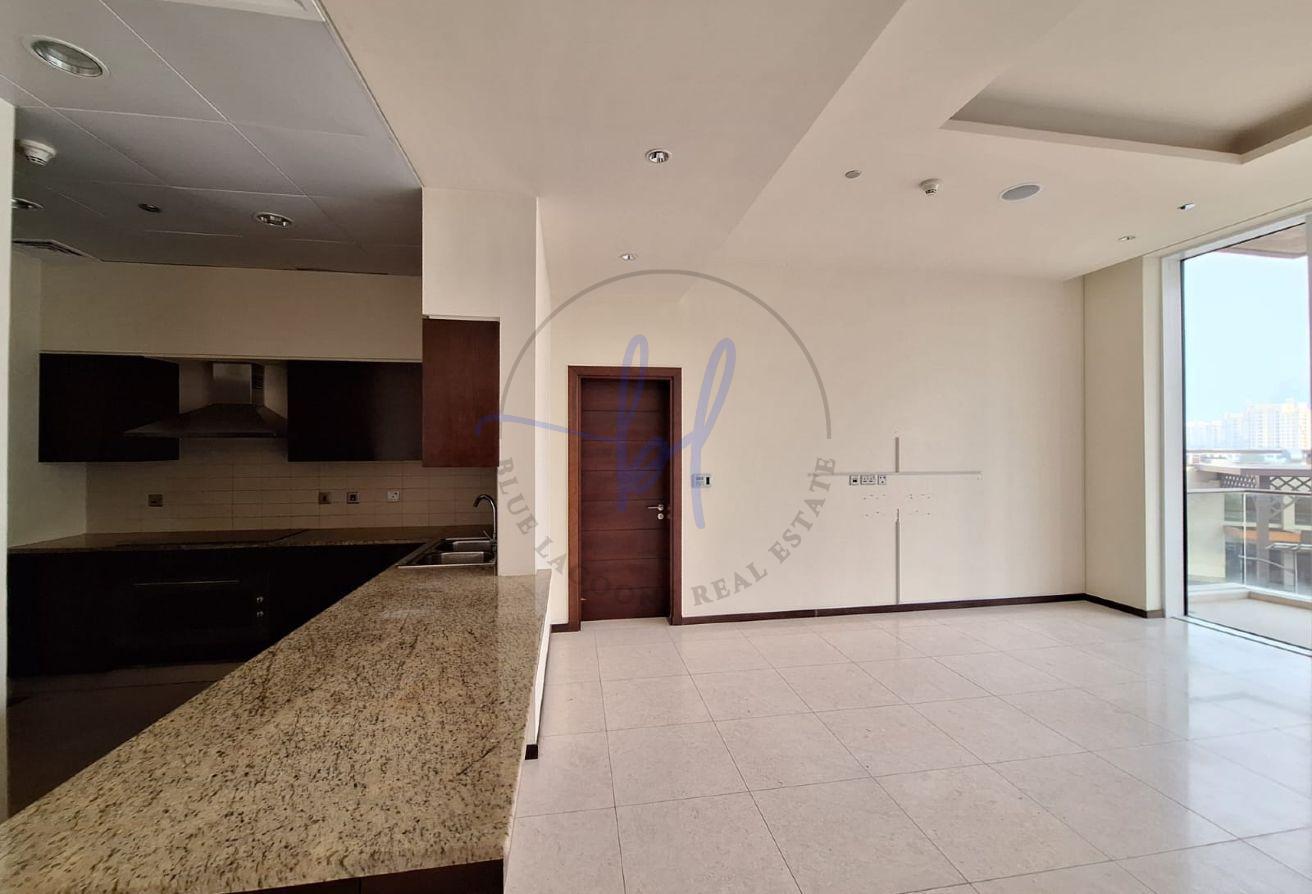 Luxury Property| Club & Vista Parking View| Vacant photo 4