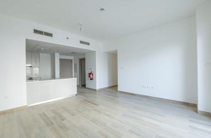 Apartment - 2 Bedrooms - 2 Bathrooms for rent in Waters Edge - Yas Island - Abu Dhabi