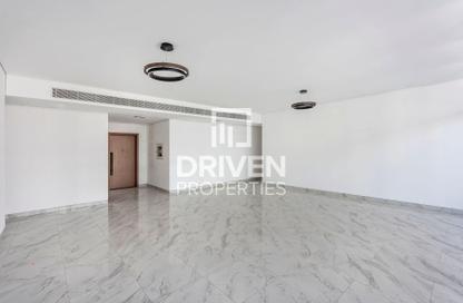Apartment - 3 Bedrooms - 4 Bathrooms for sale in Royal Regency - Business Bay - Dubai