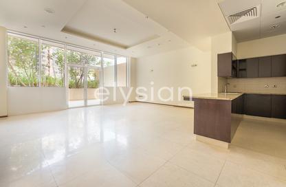 Apartment - 1 - 2 for rent in Sapphire - Tiara Residences - Palm Jumeirah - Dubai