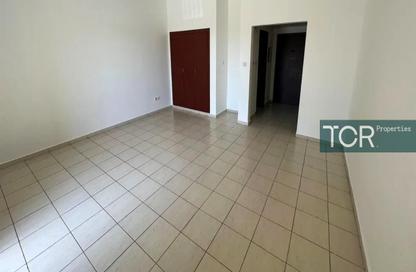 Apartment - Studio - 1 Bathroom for rent in Building T05 - Spain Cluster - International City - Dubai