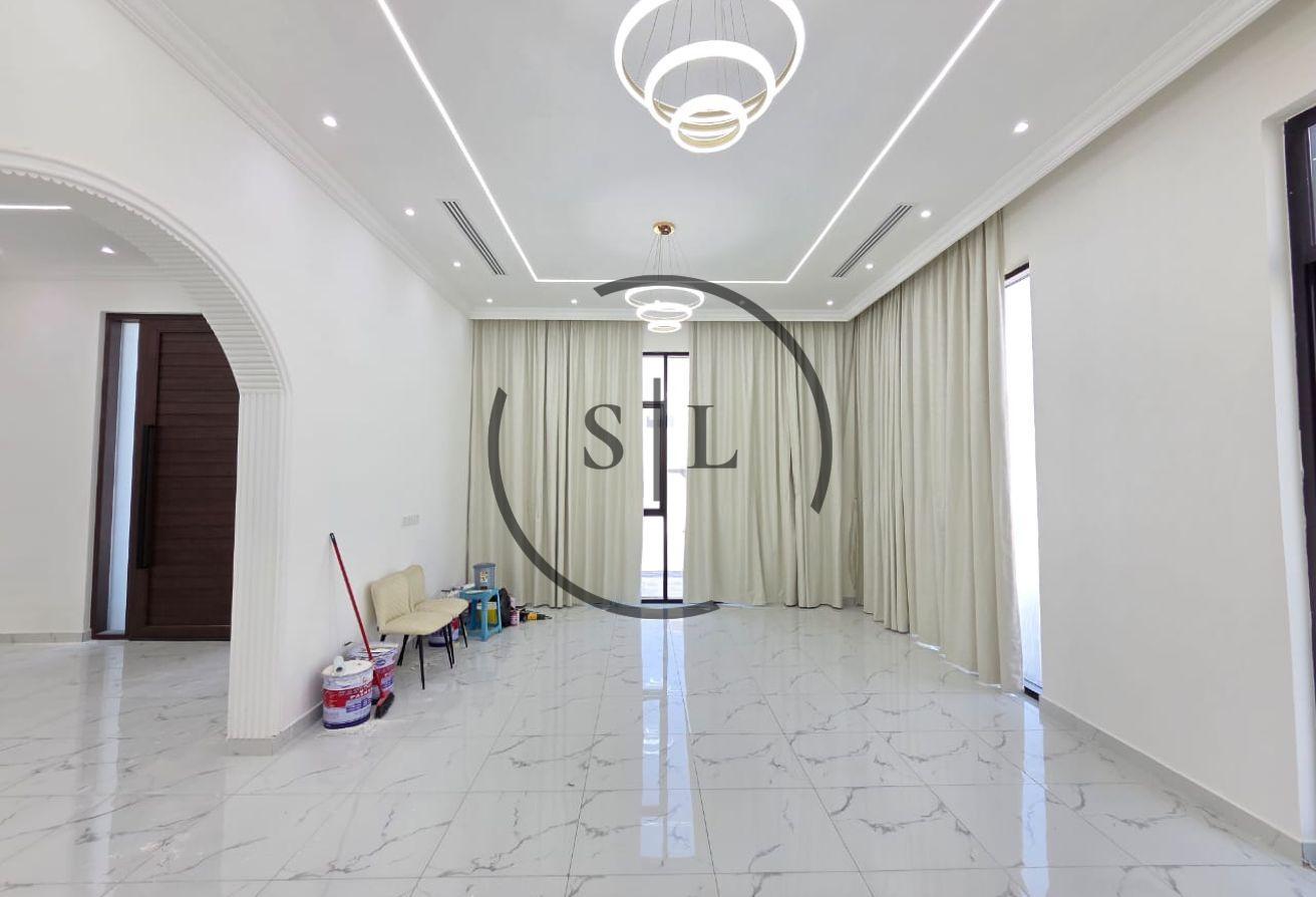 Ready to Move-in | 2 Living Areas | Modern Style photo 7