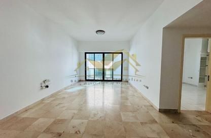 Apartment - 1 Bedroom - 2 Bathrooms for rent in Sheikh Zayed Road - Dubai
