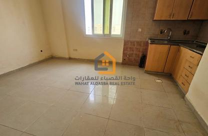 Apartment - Studio - 1 Bathroom for rent in Al Qulaya'ah - Al Sharq - Sharjah Apartment - Studio - 1 Bathroom for rent in Al Qulaya'ah - Al Sharq - Sharjah