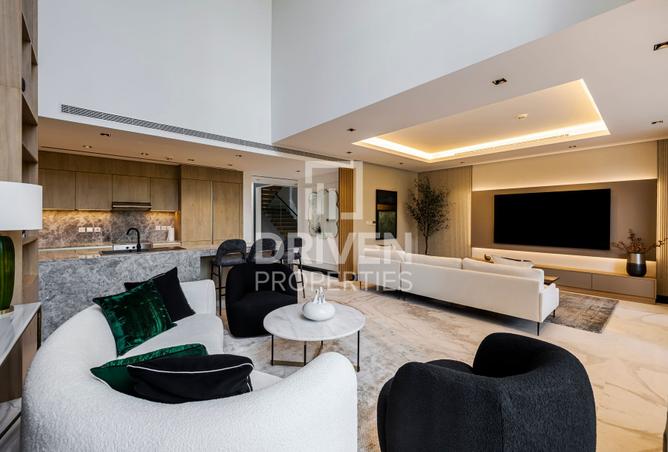 135141800 - Property Main Image