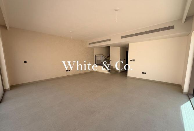 94018626 - Property Image 3