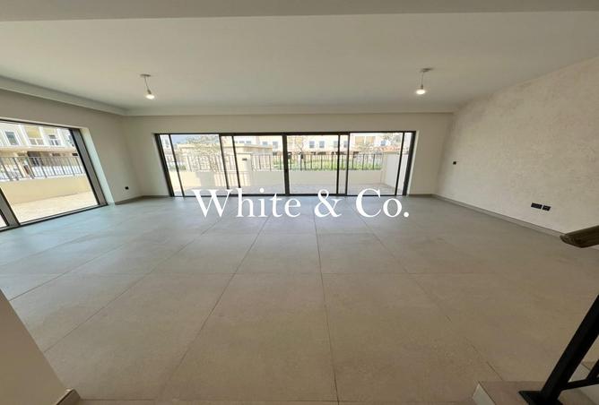 94018626 - Property Image 2