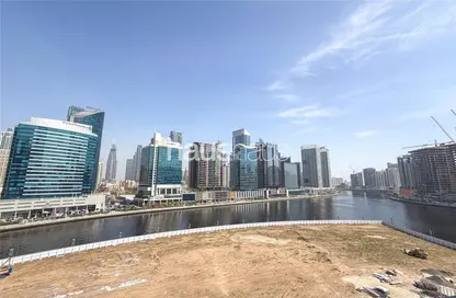 Apartment - 1 Bedroom - 1 Bathroom for rent in Peninsula Three - Peninsula - Business Bay - Dubai