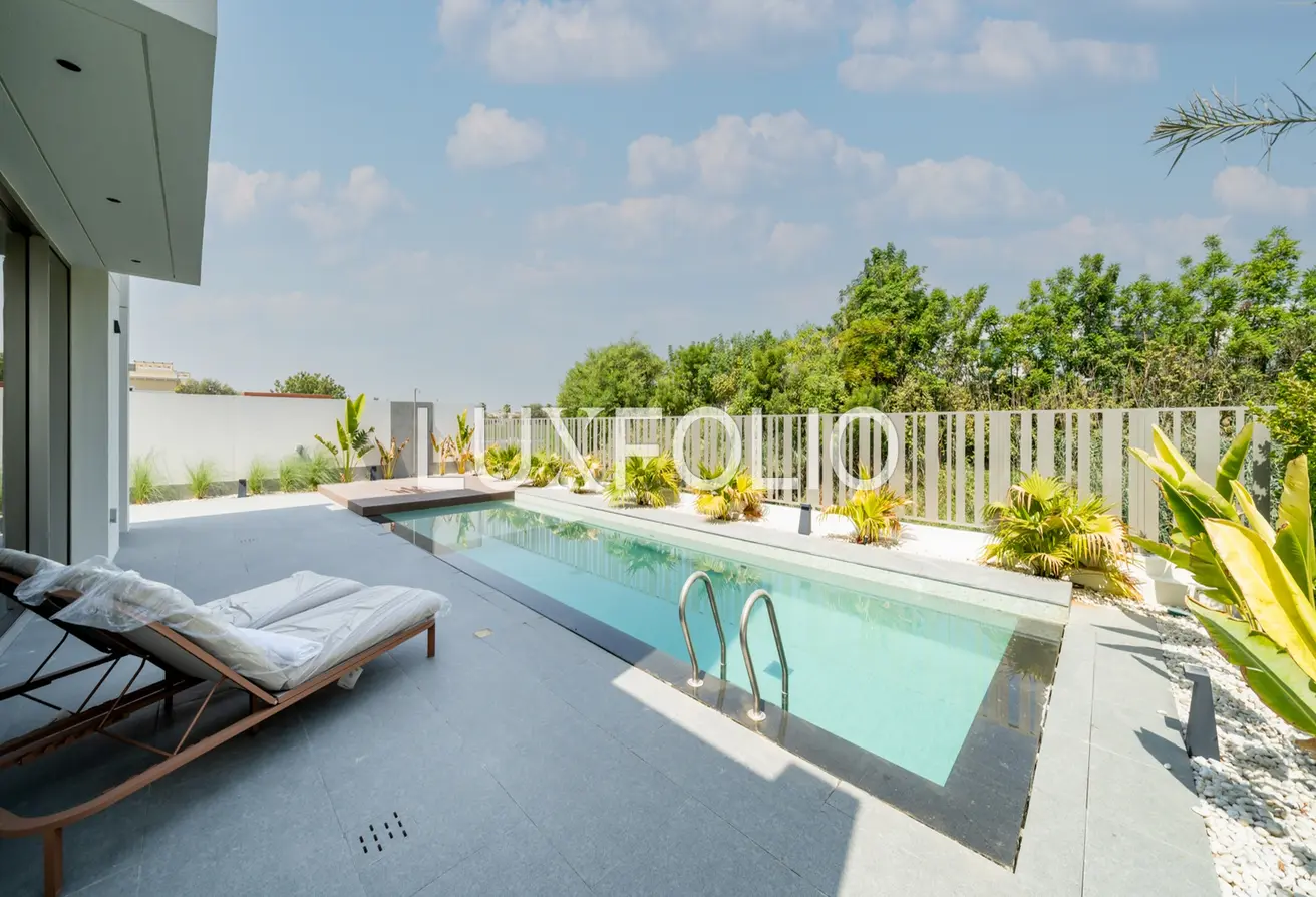 156903210 - Property Main Image