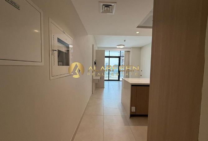 83211613 - Property Image 3