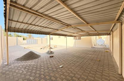 Villa - 4 Bedrooms - 5 Bathrooms for rent in Al Ramla - Halwan - Sharjah