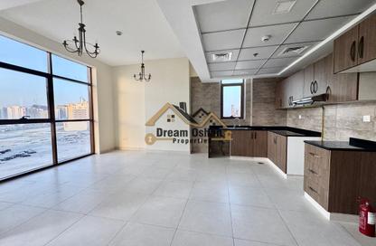 Apartment - 1 - 2 for rent in Rose Building - Al Jaddaf - Dubai Apartment - 1 - 2 for rent in Rose Building - Al Jaddaf - Dubai