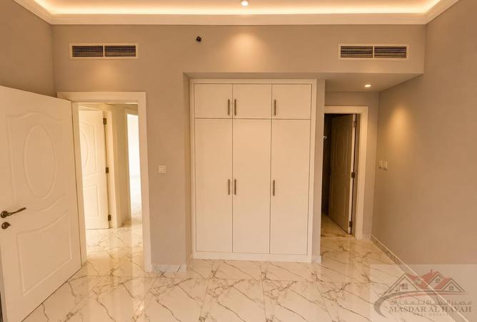 130667946 - Property Image 2
