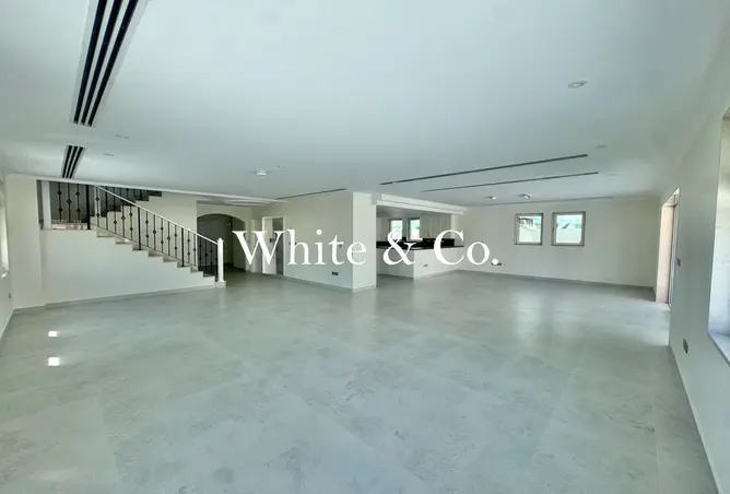 155528653 - Property Image 3