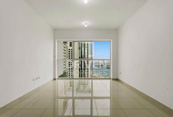 82365862 - Property Image 3