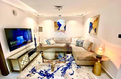 Apartment - 2 Bedrooms - 2 Bathrooms for rent in Beach Tower 1 - Al Khan Lagoon - Al Khan - Sharjah