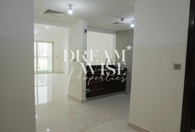 90906403 - Property Image 3