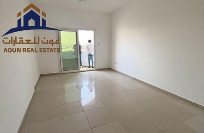 Apartment - 2 Bedrooms - 2 Bathrooms for rent in Al Wahda Building - Al Majaz 2 - Al Majaz - Sharjah Apartment - 2 Bedrooms - 2 Bathrooms for rent in Al Wahda Building - Al Majaz 2 - Al Majaz - Sharjah