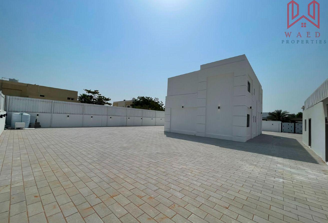 Iconic 6-BR Villa| Fully Renovated|Private Garden photo 5