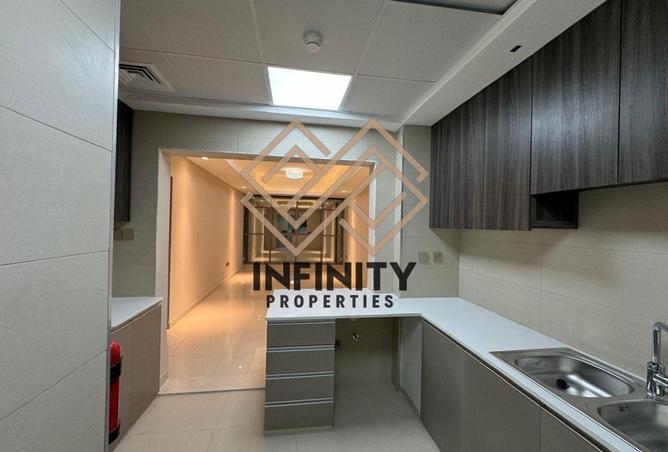 80714610 - Property Image 3