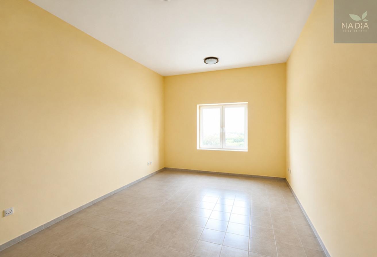 Including Chiller | Best Deal | Close to Metro photo 5