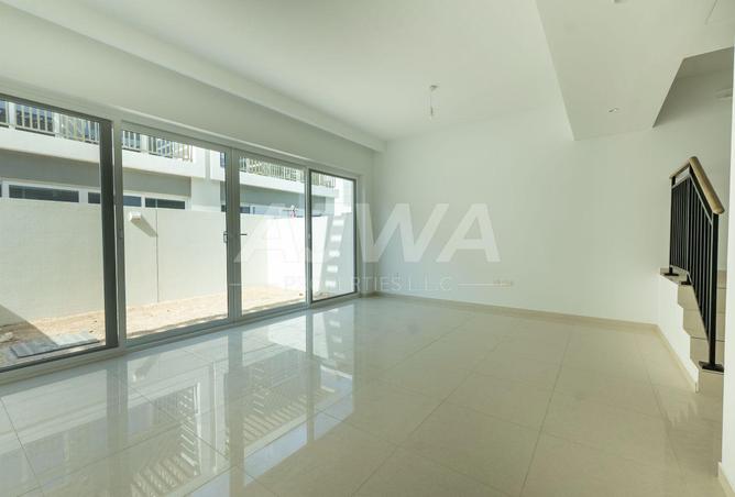 141900005 - Property Image 3