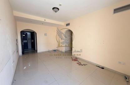 Apartment - 2 Bedrooms - 2 Bathrooms for rent in New Al Taawun Road - Al Taawun - Sharjah