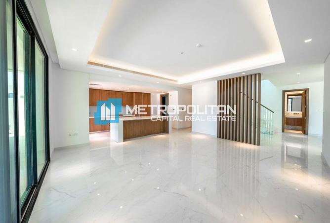 92707359 - Property Image 2