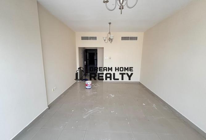 70283477 - Property Image 2