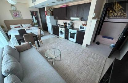 Apartment - Studio - 1 Bathroom for rent in The Royal Oceanic - Dubai Marina - Dubai Apartment - Studio - 1 Bathroom for rent in The Royal Oceanic - Dubai Marina - Dubai