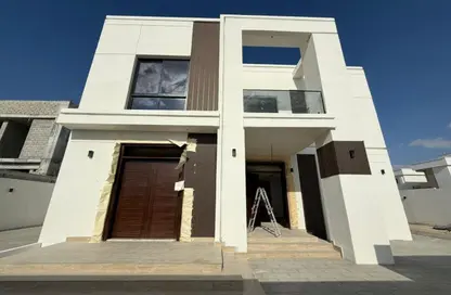 Villa - 5 Bedrooms - 7+ Bathrooms for rent in Al Wathba - Abu Dhabi