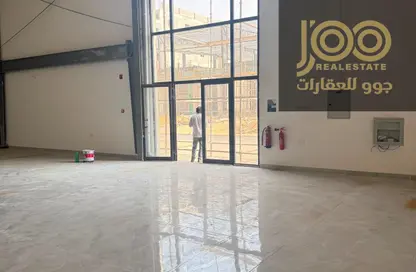 Warehouse - Studio - 1 Bathroom for rent in Umm Al Thuoob - Umm Al Quwain