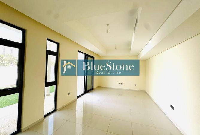 54407070 - صورة العقار 2