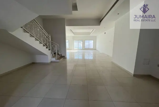 156929215 - Property Image 3