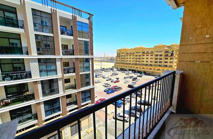 Apartment - 1 Bedroom - 2 Bathrooms for rent in Muwaileh 29 Building - Muwaileh - Sharjah