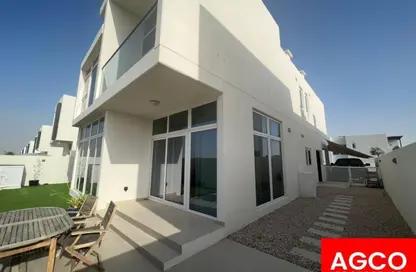 تاون هاوس - 6 غرف نوم - 7 حمامات للايجار في اكونا - داماك هيلز 2 - دبي