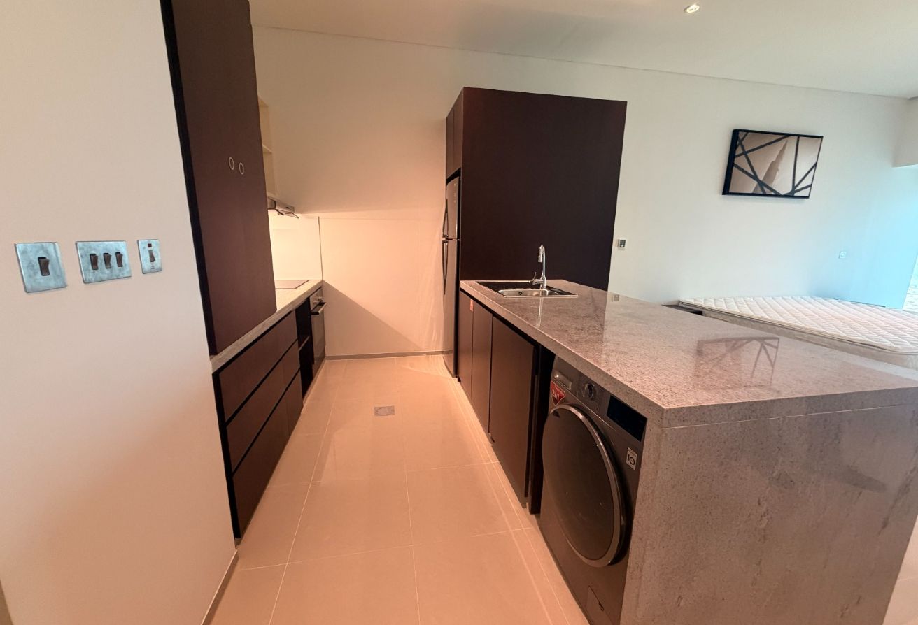 FURNISHED STUDIO | HOTEL- STYLE LIVING | FOR RENT gallery image