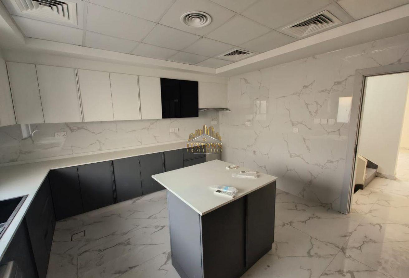 Huge Villa - Near City Walk - Prime Location photo 7