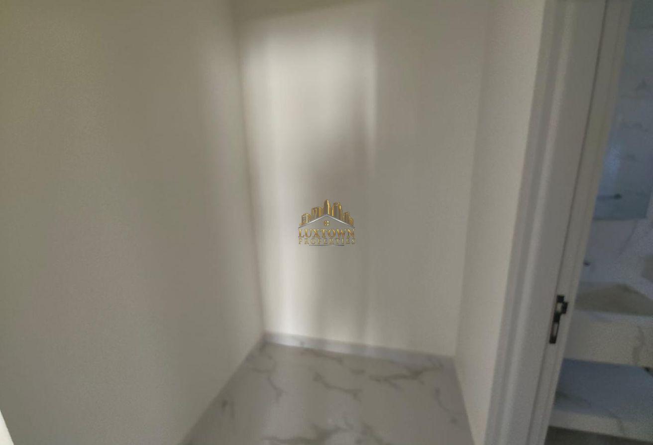 Huge Villa - Near City Walk - Prime Location photo 12