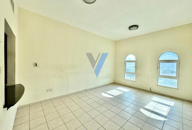 Near Metro | Vacant Soon | Spacious | Book Now
