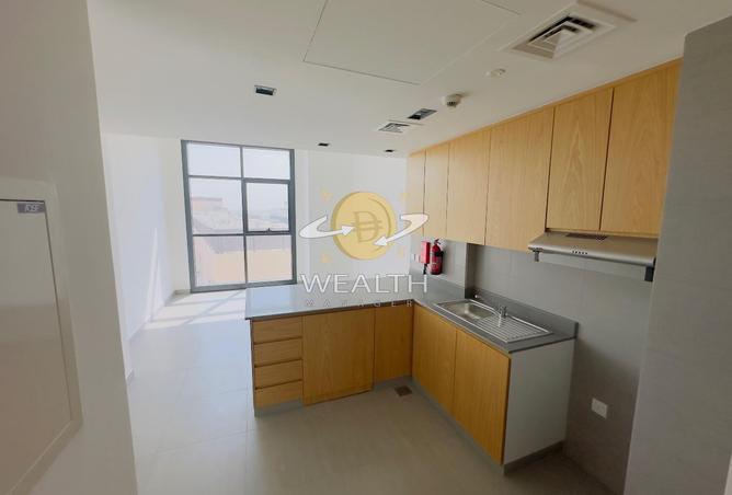 144624102 - Property Image 2